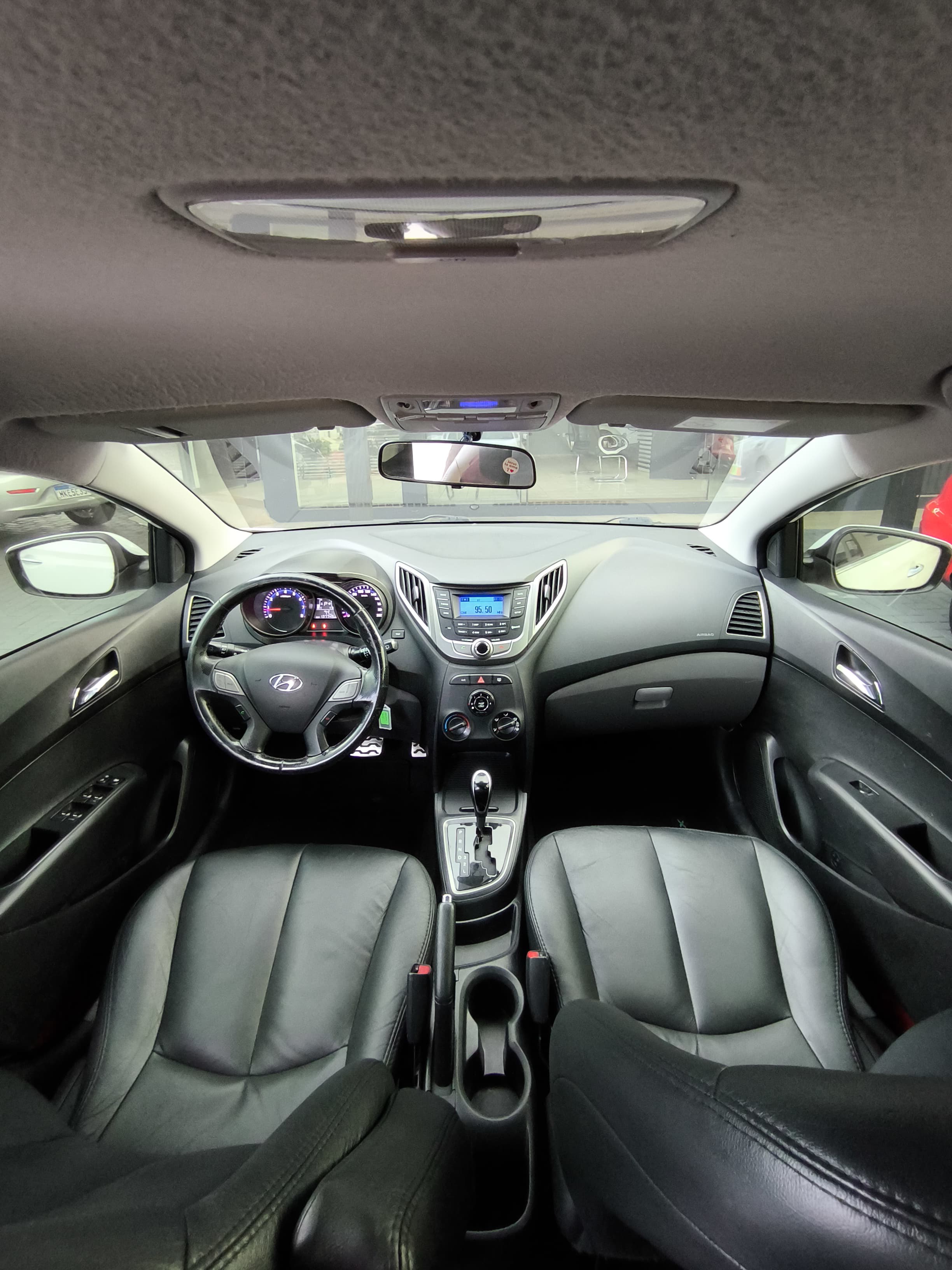 HYUNDAI HB20X PREMIUM HATCH 
